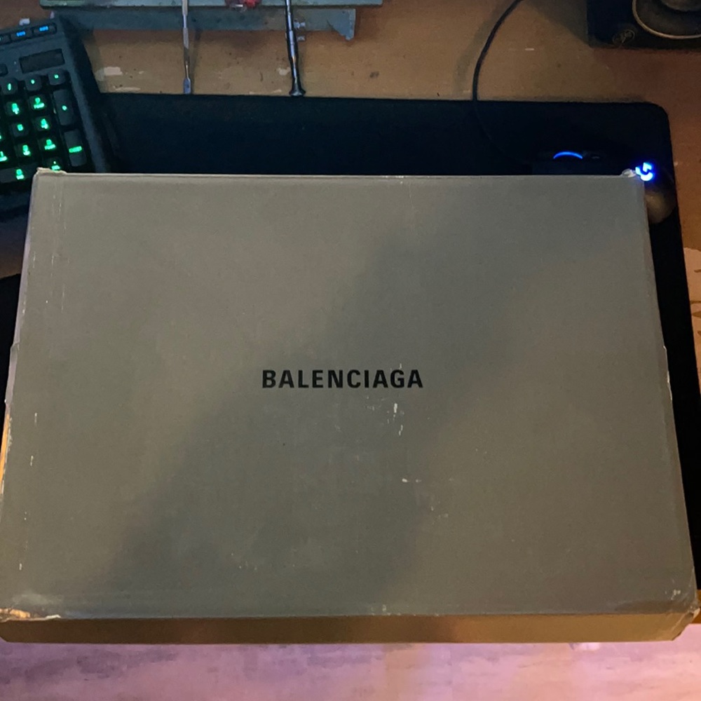 Balenciaga triple S